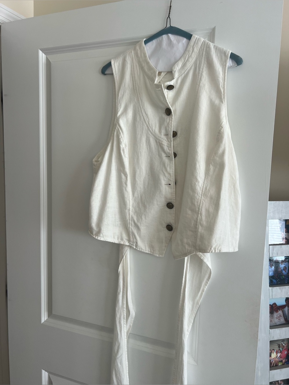 Free People Ivory Sleeveless Button-Front Tie-Back Top